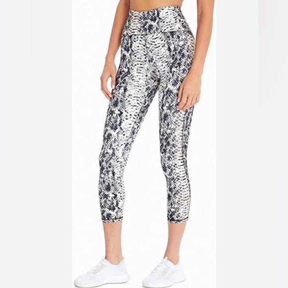 Snake Print Leggings - Picture 13 of 13